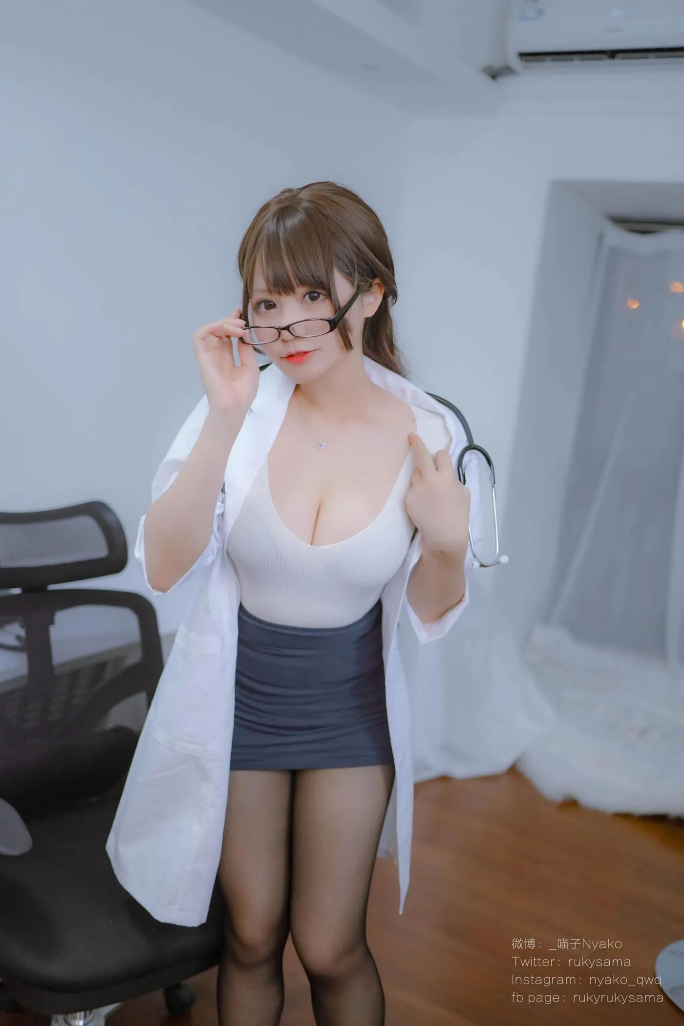 Nyako喵子 – NO.26 秘密病棟 [82P]插图8